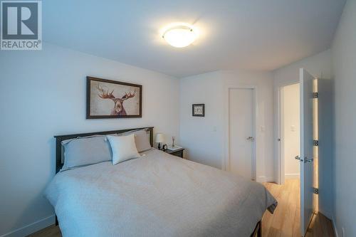 479 Vancouver Avenue Unit# 102, Penticton, BC - Indoor Photo Showing Bedroom