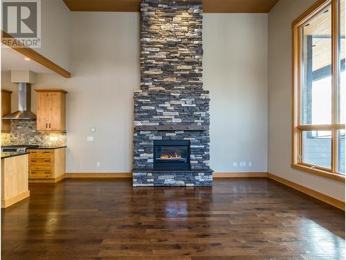 9966 Purcell Drive, Silver Star, BC - Indoor Photo Showing Living Room With Fireplace