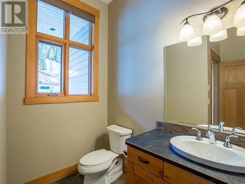 9966 Purcell Drive, Silver Star, BC - Indoor Photo Showing Bathroom