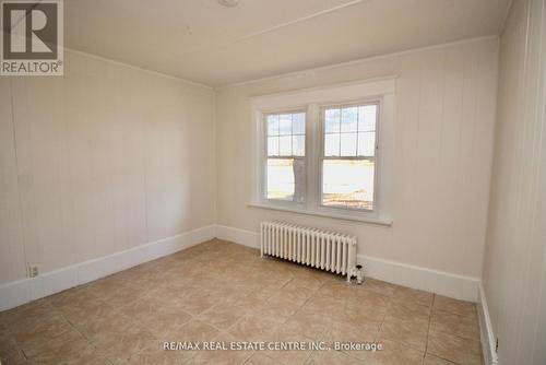 12039 Steeles Ave, Halton Hills, ON - Indoor Photo Showing Other Room