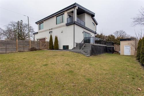 281 Orkney Street W, Caledonia, ON - Outdoor