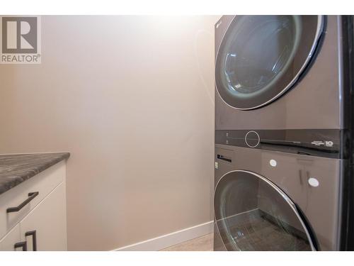 2508 Shuswap Avenue Unit# 17, Lumby, BC - Indoor Photo Showing Laundry Room