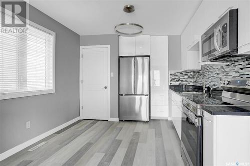 2054 Reynolds Street, Regina, SK - Indoor Photo Showing Kitchen With Stainless Steel Kitchen