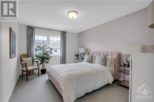 91 Mandevilla Crescent, Ottawa, ON - Indoor Photo Showing Bedroom