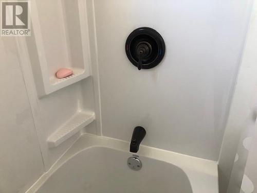45 Gray Avenue, Gander, NL - Indoor Photo Showing Bathroom