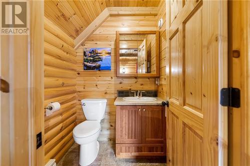 239 Forks Stream Rd, Canaan Forks, NB - Indoor Photo Showing Bathroom