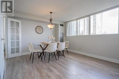 508 - 3700 Kaneff Crescent, Mississauga, ON - Indoor Photo Showing Dining Room