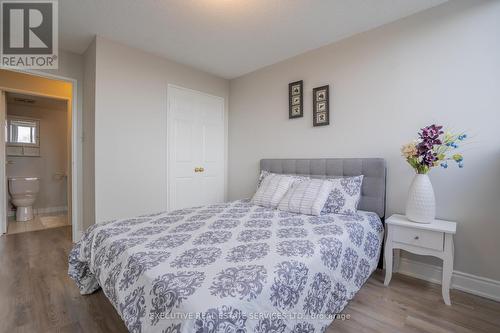 508 - 3700 Kaneff Crescent, Mississauga, ON - Indoor Photo Showing Bedroom