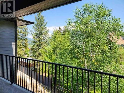 2508 Shuswap Avenue Unit# 11, Lumby, BC - Outdoor