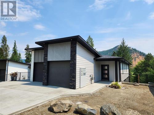 2508 Shuswap Avenue Unit# 11, Lumby, BC - Outdoor