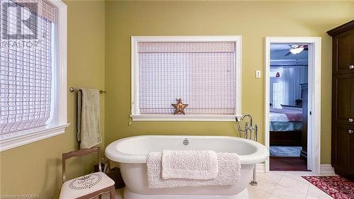 125 Boiler Beach Road, Huron-Kinloss, ON - Indoor Photo Showing Bathroom