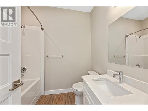 516 Similkameen Avenue, Princeton, BC - Indoor Photo Showing Bathroom