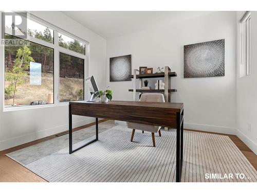 9201 Okanagan Centre Road W Unit# 6, Lake Country, BC - Indoor Photo Showing Other Room