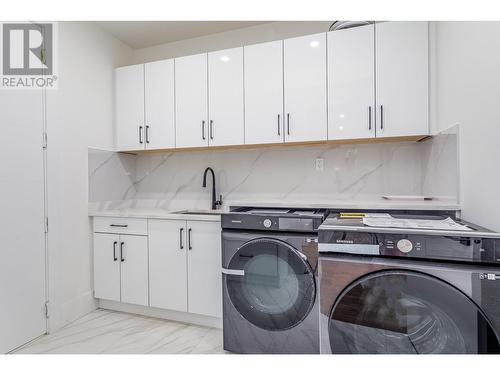 1948 Hemmerling Court, Kelowna, BC - Indoor Photo Showing Laundry Room