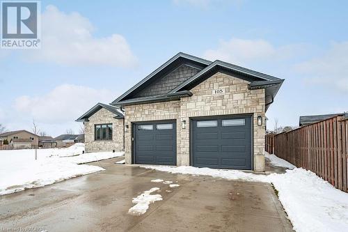 105 Dougs Crescent, Mount Forest, ON - Outdoor