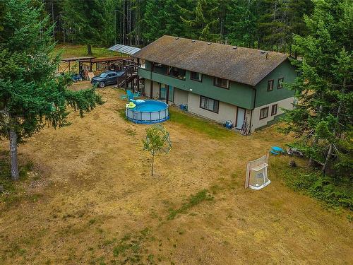 4775 Anderson Ave, Bowser, BC - Outdoor