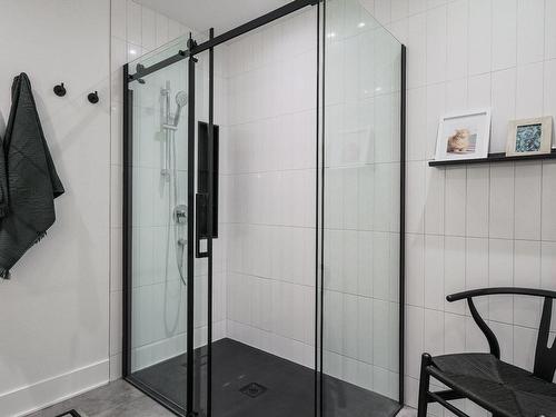 Ensuite bathroom - 3205 Rue Du Chinook, Sainte-Adèle, QC - Indoor Photo Showing Bathroom