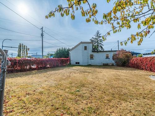 549 Island Hwy West, Parksville, BC 