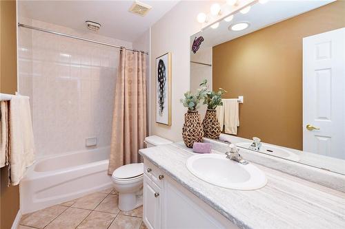 22 Carolina Way, Port Rowan, ON - Indoor Photo Showing Bathroom