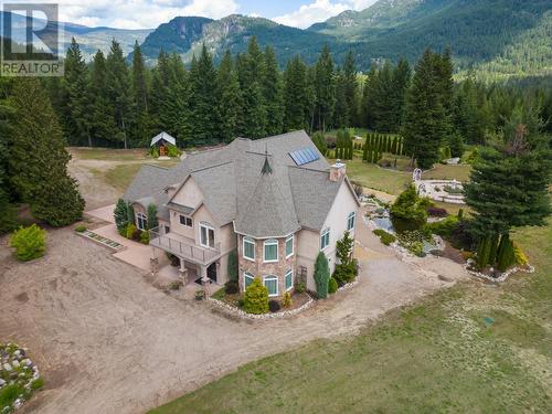 1480 Nighthawk  Drive, Castlegar, BC - Outdoor With View