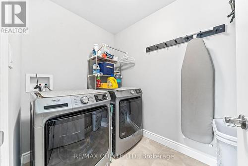59 Hampton Ridge Dr, Belleville, ON - Indoor Photo Showing Laundry Room