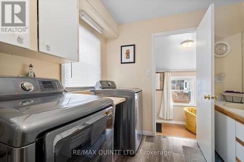 6 Low St, Prince Edward County, ON - Indoor Photo Showing Laundry Room