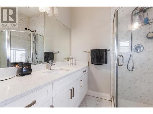 76 Roy Avenue Unit# 102, Penticton, BC - Indoor Photo Showing Bathroom