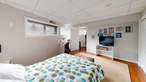 3000 Balmer Drive, Elkford, BC - Indoor Photo Showing Bedroom