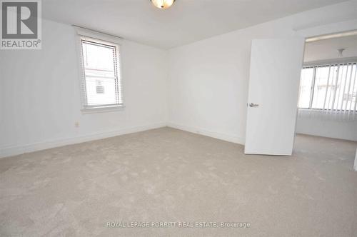 24 Ash Cres, Toronto, ON - Indoor Photo Showing Other Room