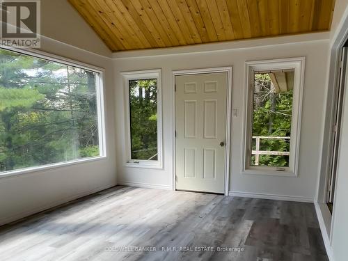 8860 County Rd 41, Addington Highlands, ON - Indoor Photo Showing Other Room
