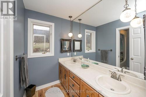 1819 York Road, Niagara-On-The-Lake, ON - Indoor Photo Showing Bathroom