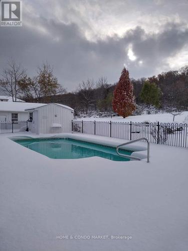 1819 York Road, Niagara-On-The-Lake, ON - Outdoor With In Ground Pool