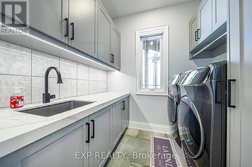 2821 Old Homestead Road, Georgina, ON - Indoor Photo Showing Laundry Room