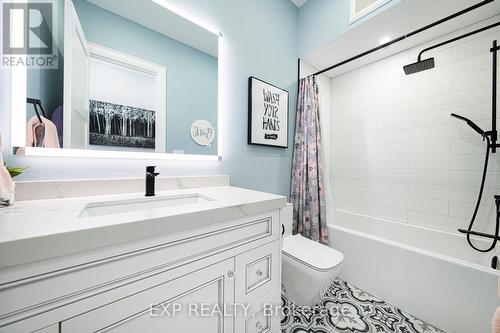 2821 Old Homestead Road, Georgina, ON - Indoor Photo Showing Bathroom