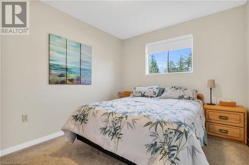 97 Gremik Crescent, Sauble Beach, ON - Indoor Photo Showing Bedroom