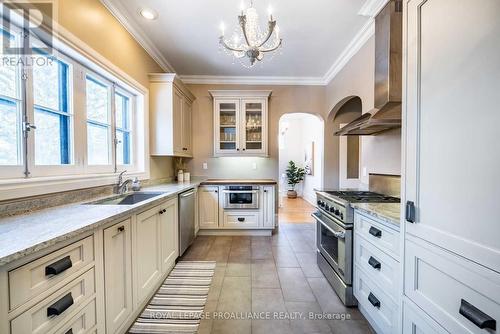 28 Bedford Street, Port Hope, ON - Indoor Photo Showing Kitchen With Double Sink