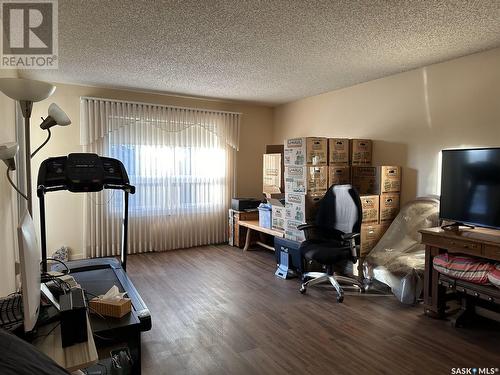 202 250 Athabasca Street E, Moose Jaw, SK - Indoor Photo Showing Gym Room
