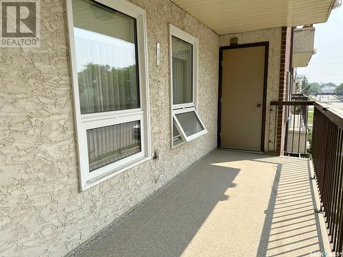 202 250 Athabasca Street E, Moose Jaw, SK - Outdoor With Balcony With Exterior