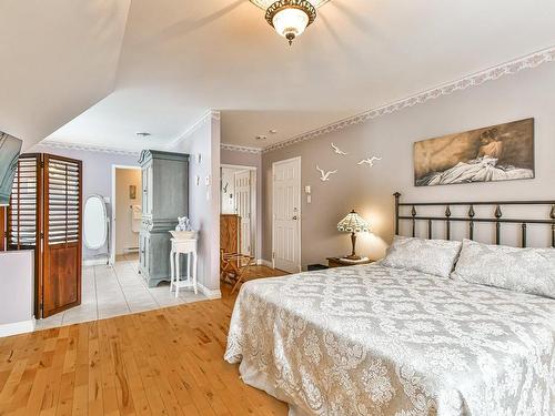 Chambre Ã  coucher principale - 110Z  - 112Z Rue Principale, Saint-Sauveur, QC - Indoor Photo Showing Bedroom