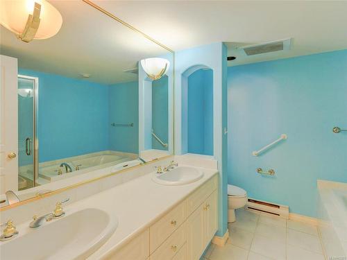 802-75 Songhees Rd, Victoria, BC - Indoor Photo Showing Bathroom