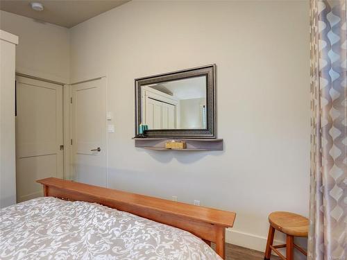 247-6596 Baird Rd, Port Renfrew, BC - Indoor Photo Showing Bedroom