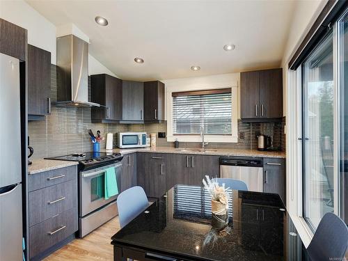 247-6596 Baird Rd, Port Renfrew, BC - Indoor Photo Showing Kitchen With Stainless Steel Kitchen With Upgraded Kitchen