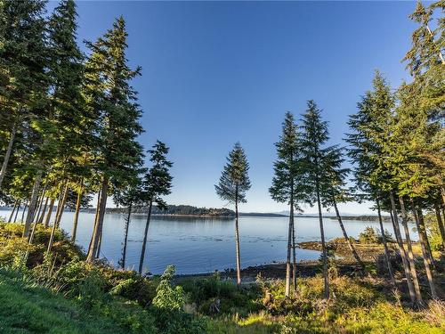 16-1 Alder Bay Rd, Port Mcneill, BC 