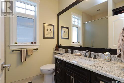 2727 Mccallum Avenue, Regina, SK - Indoor Photo Showing Bathroom