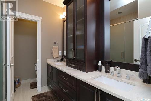2727 Mccallum Avenue, Regina, SK - Indoor Photo Showing Bathroom