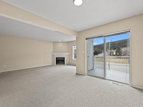 4-1920 Hugh Allan Drive, Kamloops, BC - Indoor With Fireplace