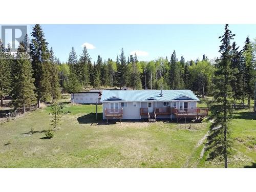 6497 Monette Road, Horse Lake, BC - Outdoor