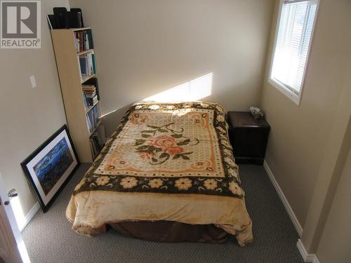 6497 Monette Road, Horse Lake, BC - Indoor Photo Showing Bedroom
