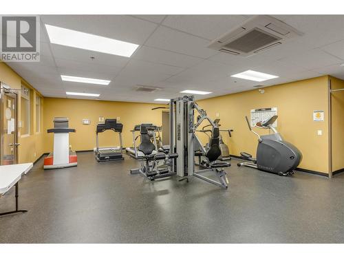 3996 Beach Avenue Unit# 221, Peachland, BC - Indoor Photo Showing Gym Room