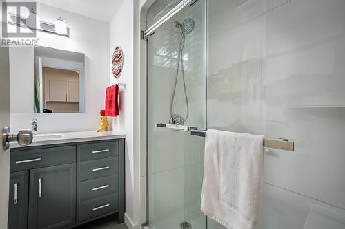 3535 Mcculloch Road Unit# 49, Kelowna, BC - Indoor Photo Showing Bathroom